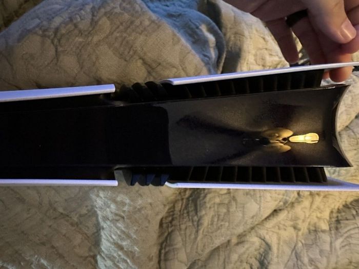 PlayStation 5 Pro 2 To de stockage - Neuf - photo numéro 4