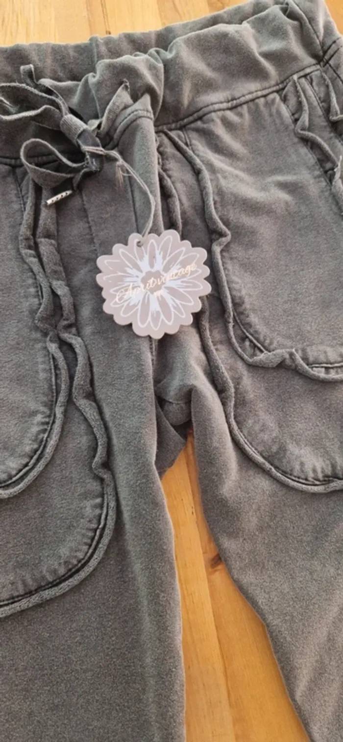 Pantalon jogg April Vintage taille S/M neuf avec étiquette - photo numéro 8