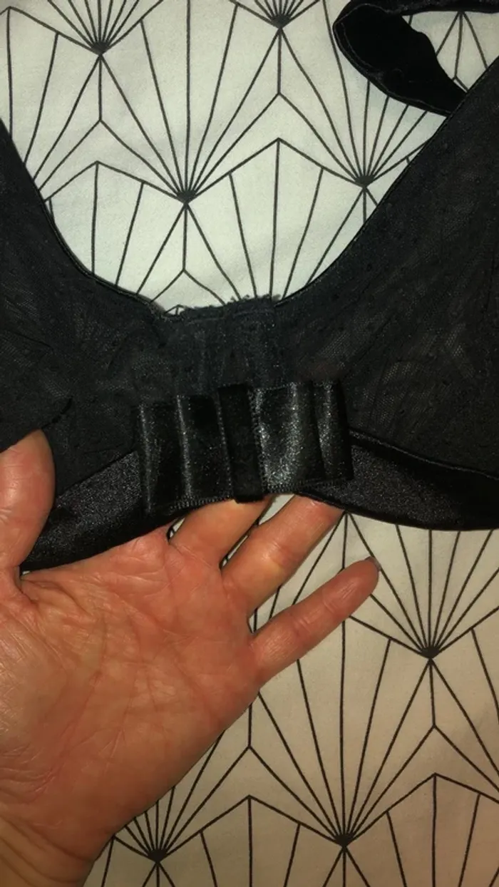 Soutien gorge - photo numéro 3