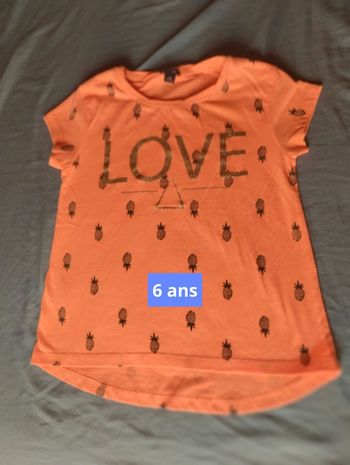 T-shirt taille 6 ans