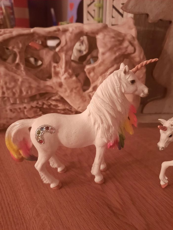 Schleich bayala licorne arc en ciel - photo numéro 2