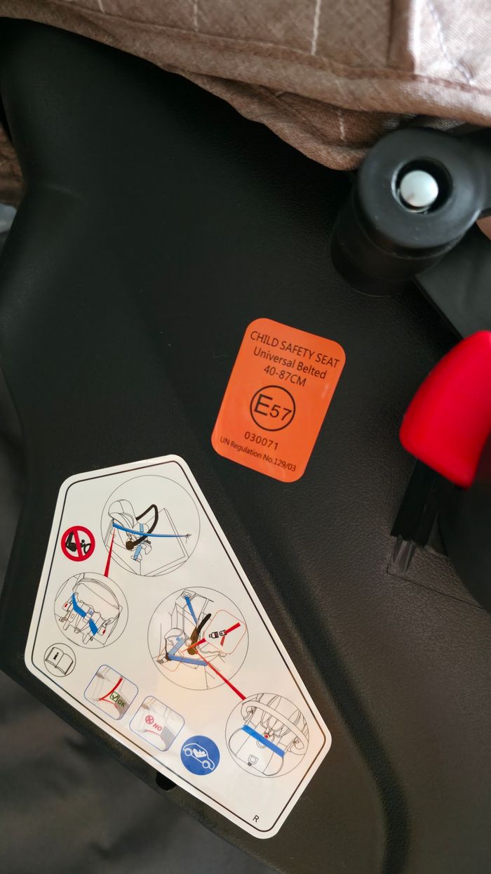 Poussette 3 en 1 NEUVE - photo numéro 7