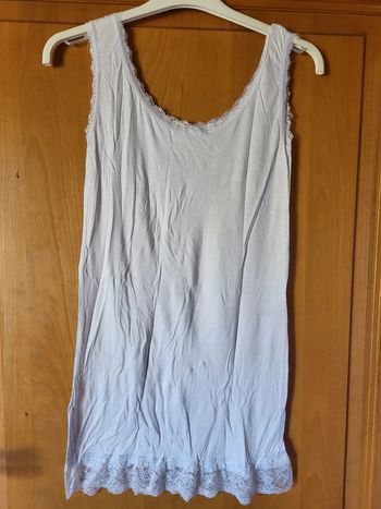 Débardeur blanc à dentelle