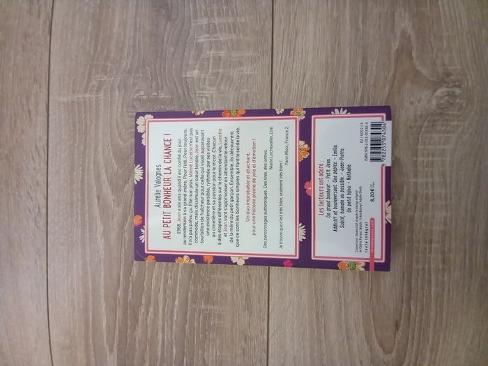 Livre "Au petit bonheur la chance" d'Aurélie Valogne - photo numéro 2