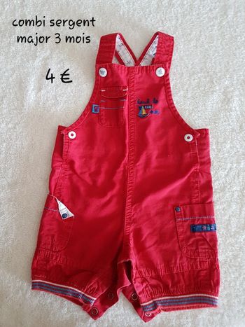 Combishort rouge 3 mois