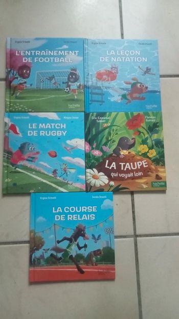 Lot du 5 livre hachette jeunesse
