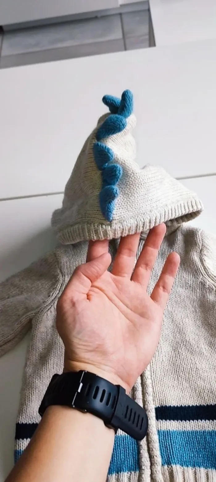 Très joli gilet zippé, comme neuf, de la marque Sergent Major - taille 9 mois - photo numéro 3