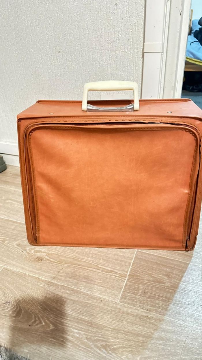 Machine à coudre husqvarna - photo numéro 4