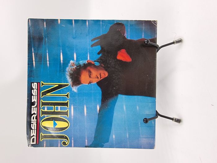 Vinyle 45 tours Desireless : John avec fourreau