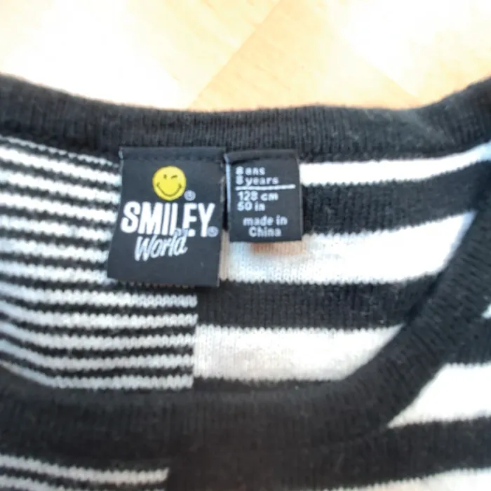 Robe en laine 8ans #smiley - photo numéro 5