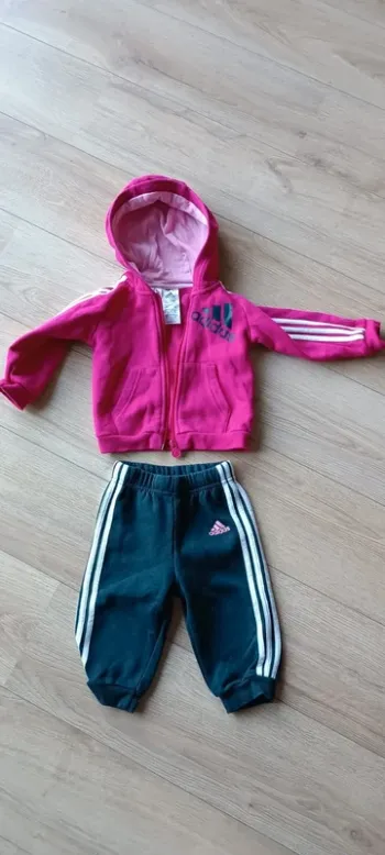 Ensemble survêtement adidas
