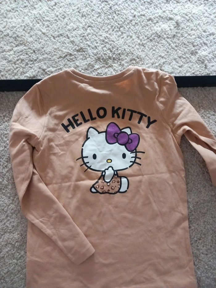 Magnifique t-shirt manches longues hello kitty 6/7 ans - photo numéro 5