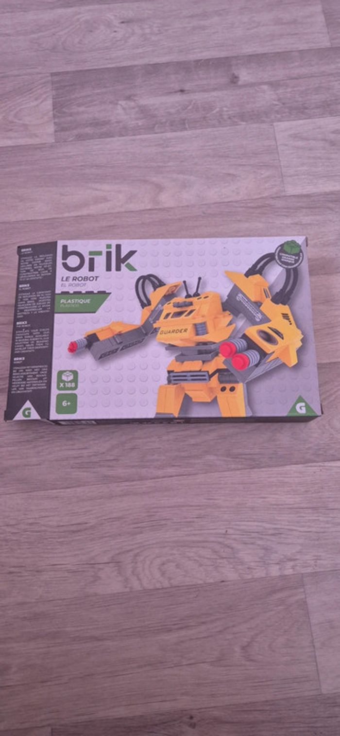 Brik - Robot jaune - Gifi
