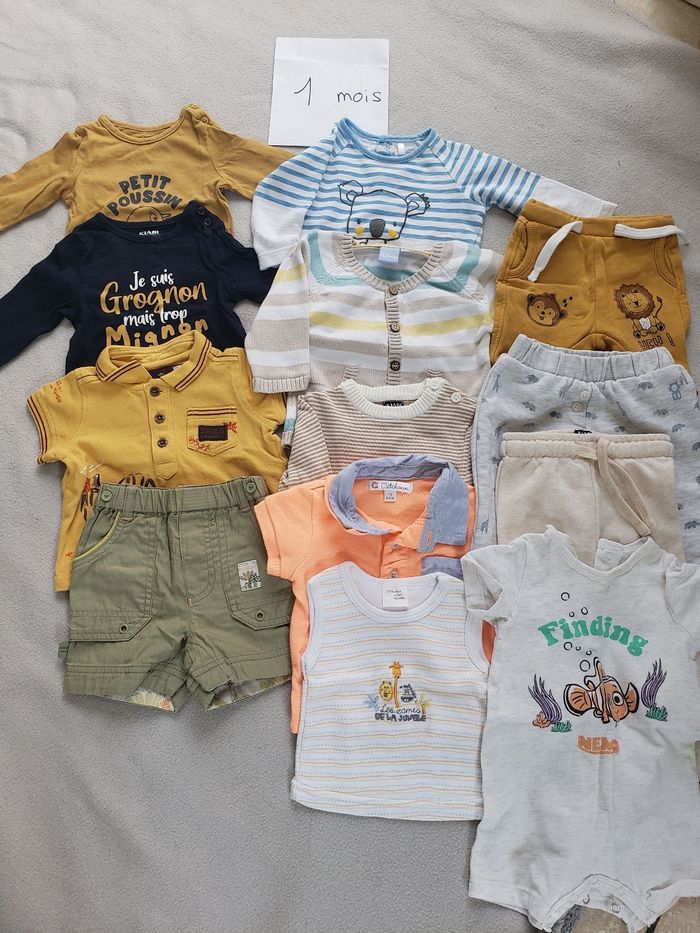 Lot vêtements 1mois - photo numéro 4