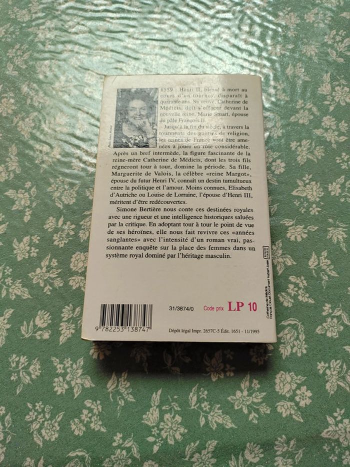 Simone bertière - photo numéro 2