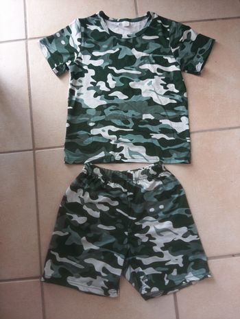T-shirt et short taille 6 ans 