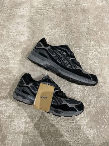 Asics Gel NYC noir - 44 pour homme et femmes 