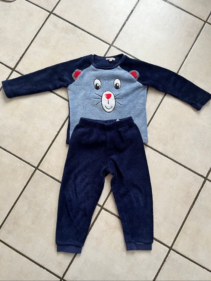 Pyjama pilou pilou
