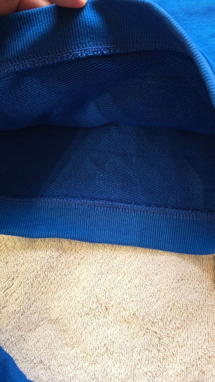 Neufs(non portés) 🏷 superbe ensemble sweat mc et short 4 ans garçon 💙 - photo numéro 6