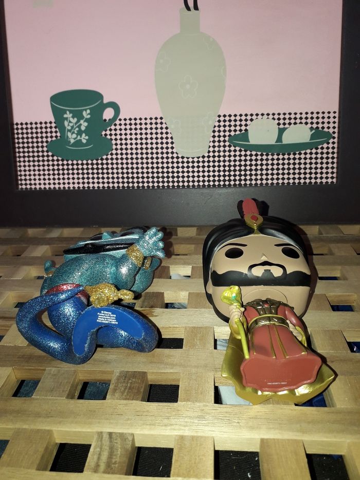 Lot de 2 Funko Pop Disney : Jafar The Royal Vizier #542 , Genie With Lamp Diamond Collection #476 - photo numéro 9