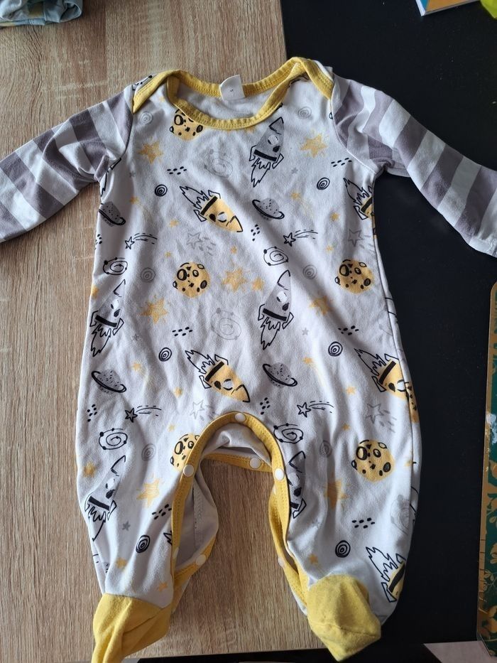 Lot de 8 pyjamas 3 mois - photo numéro 7