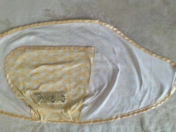 Couverture d'emaillotage bébé