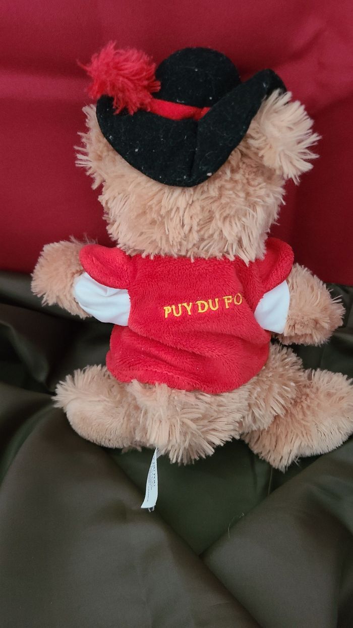 PELUCHE PUY DU FOU - photo numéro 3