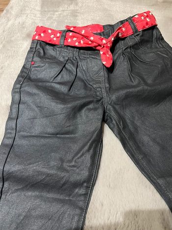 Jeans enduit 23 m neuf