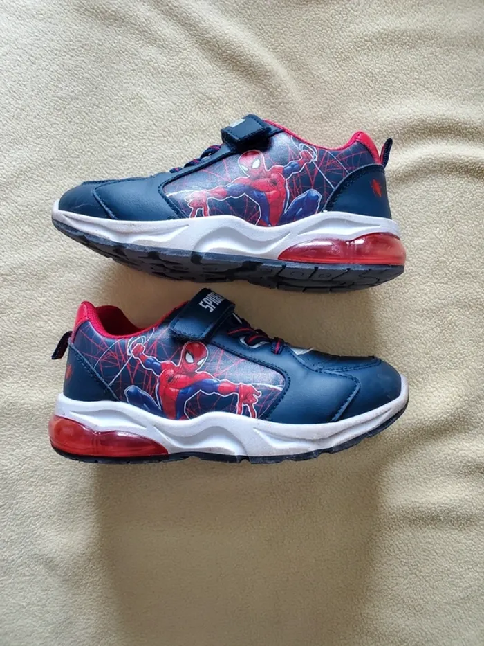 Chaussures Spiderman - photo numéro 2