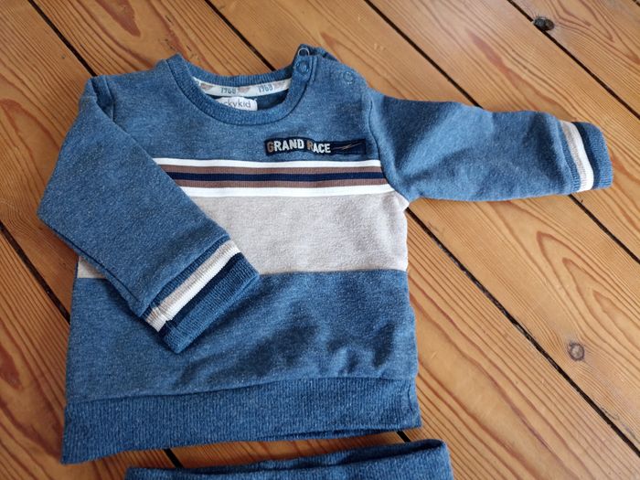 Ensemble 1 mois - photo numéro 3