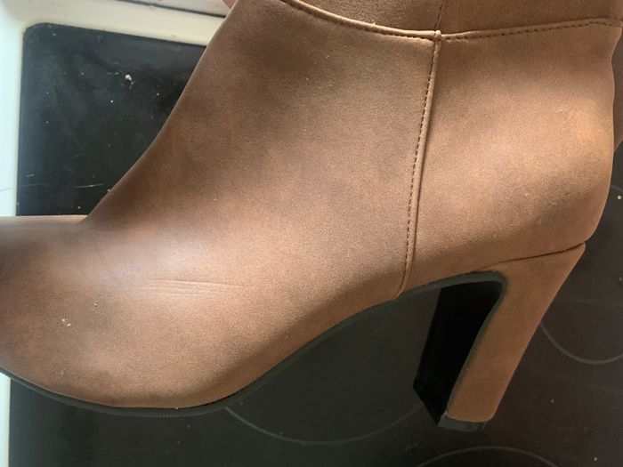 Vends magnifique, paire de bottes neuf - photo numéro 8