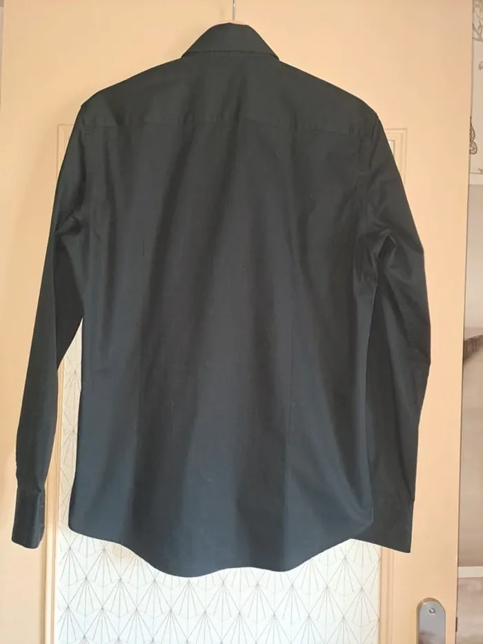 Chemise homme noire Torrente comme neuve slim 39/40 - photo numéro 4