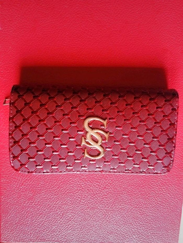 Porte feuile femme