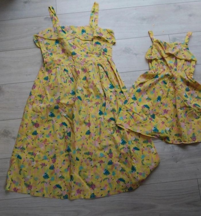 Robes collection mère-fille - photo numéro 1