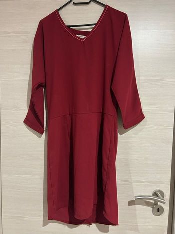 Robe bordeaux