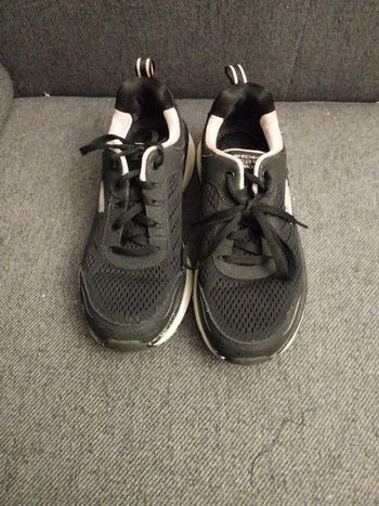 Skechers taille 36
