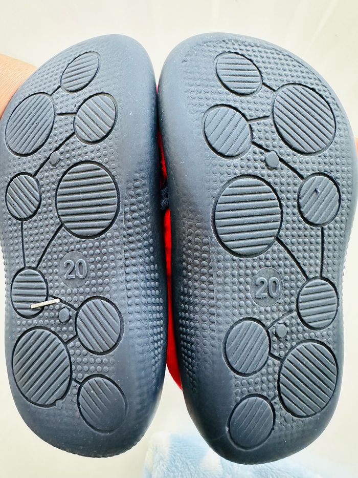 Chaussons bébé Mickey 20 - photo numéro 3