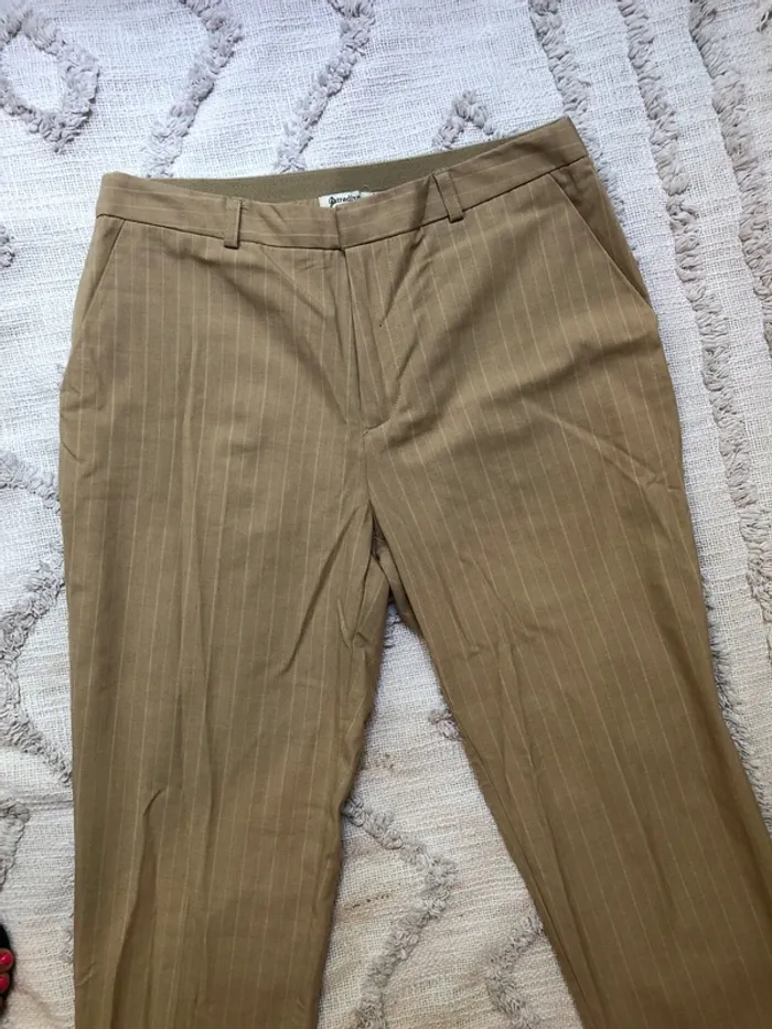 Pantalon Chino stradivarius taille 36 - photo numéro 2