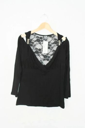 Haut noir épaules dénudées dos dentelle neuf étiqueté Kiabi taille XL
