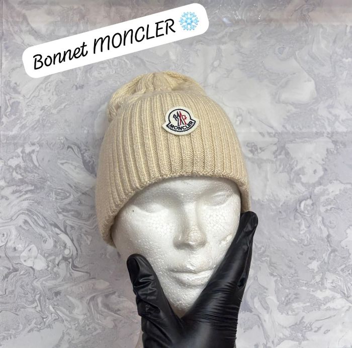 Bonnet moncler - photo numéro 3