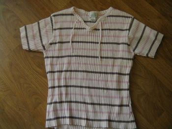 Pull KIABI léger manches courtes rayures multicolores 10 ans TBE