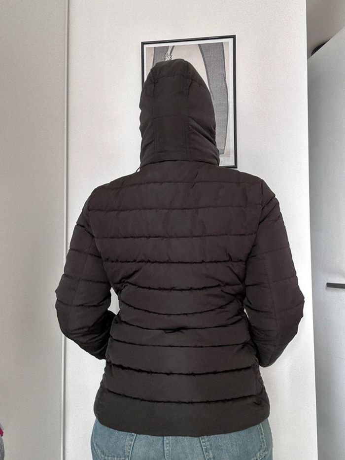 Doudoune Tommy Hilfiger femme – Taille M | Très bon état | Coupe moderne | Marque emblématique - photo numéro 6