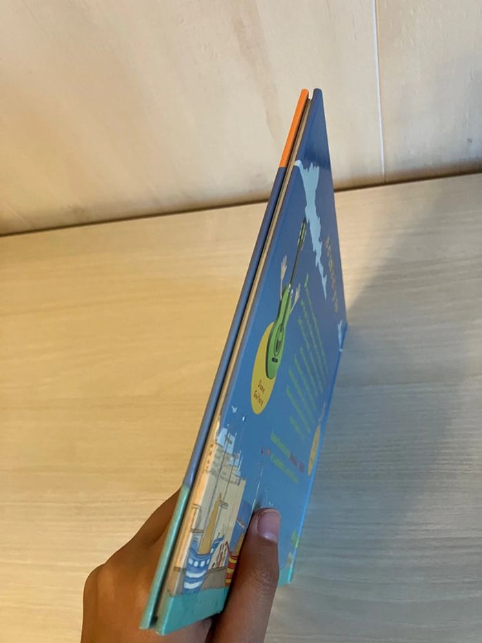 Livre enfant "Je chante et je joue avec mon guiro – très bon état – Atlas Jeunesse – éveil musical - photo numéro 4