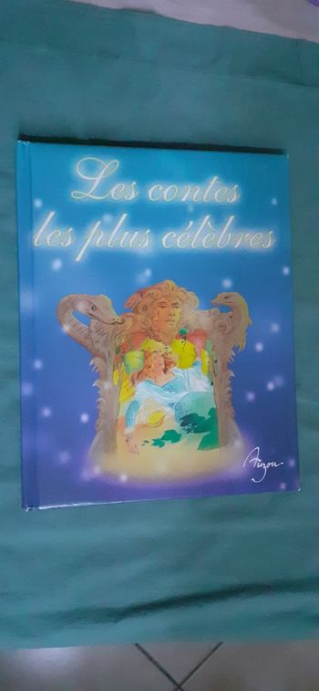 Livre Les contes les plus célèbres