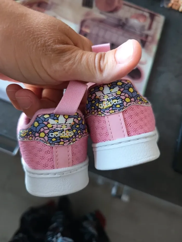 Adidas Superstar Disney panpan - photo numéro 8