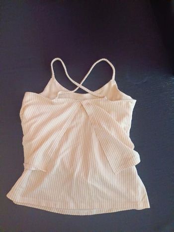 Débardeur avec noeux