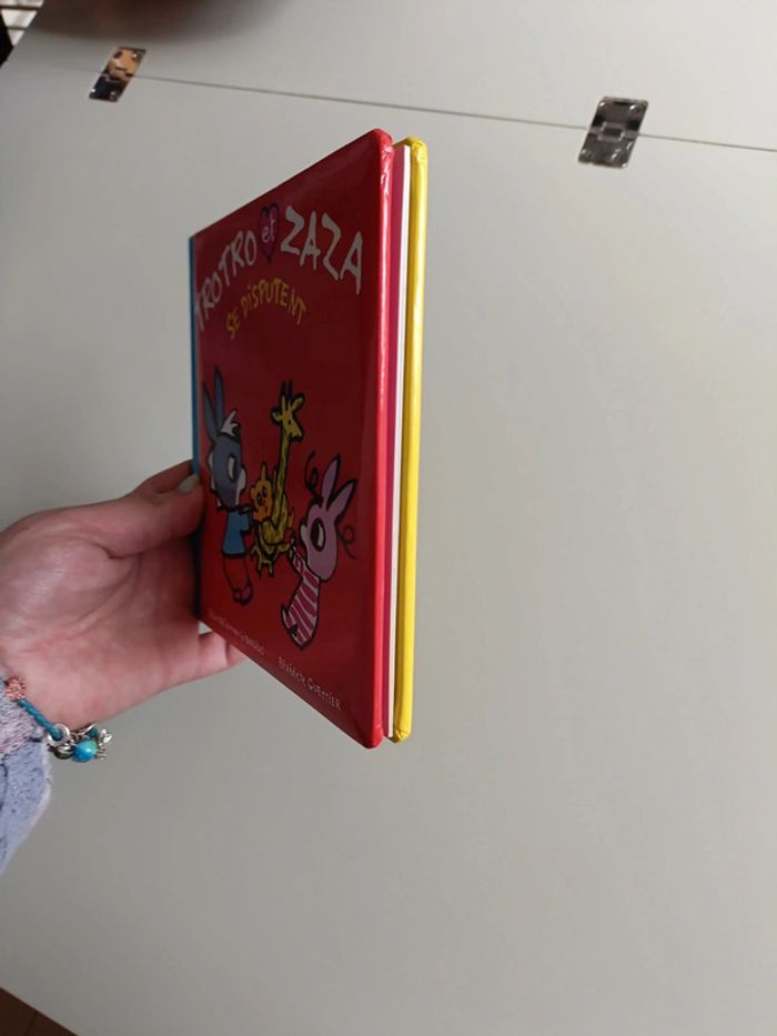 Livre Trotro et Zaza se dispute Gallimard Jeunesse - photo numéro 4
