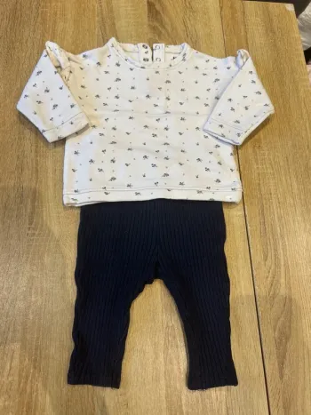 Ensemble bébé fille 9 mois