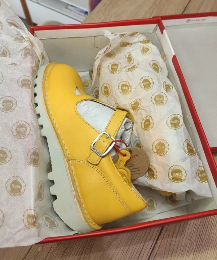 Chaussures sandales cuir kickers moutarde Mary Jane neuves 34 - photo numéro 5