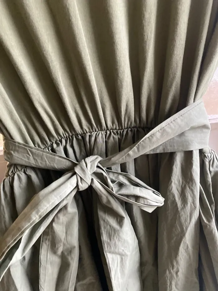 Robe taille unique neuve kaki - photo numéro 2